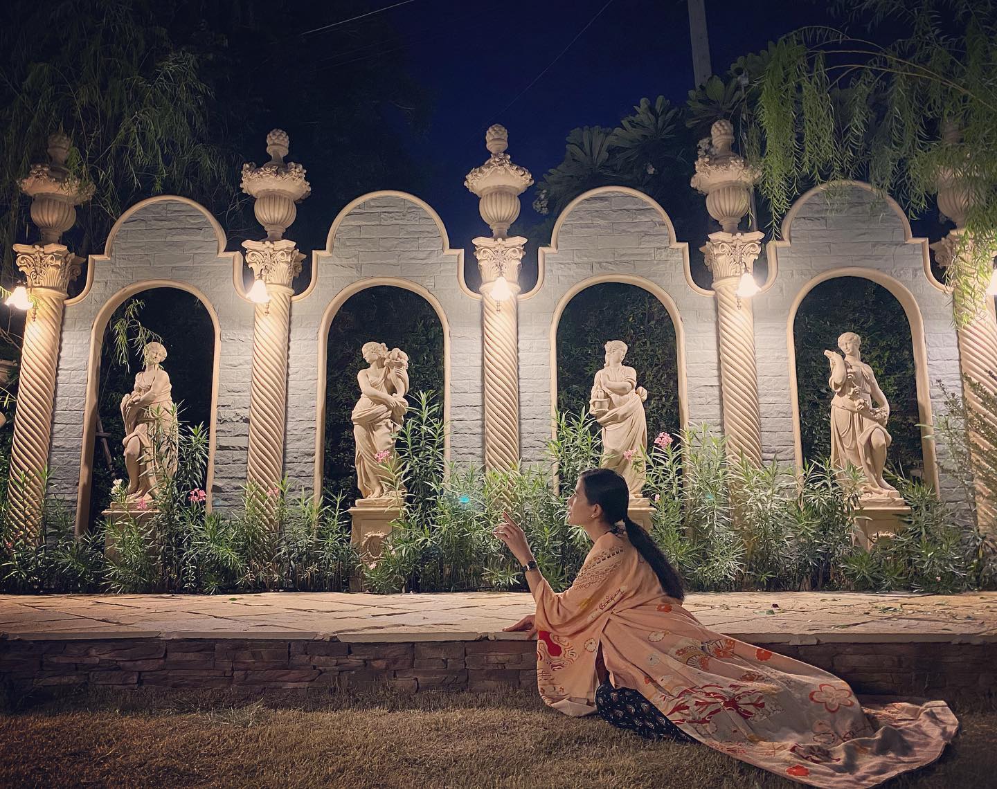 Customer wearing Sumo Vintage